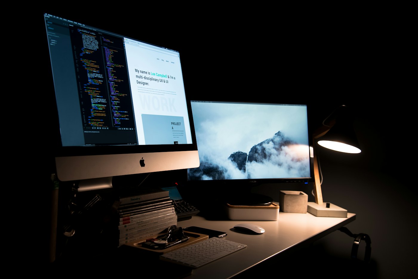 Therapist meeting a web designer to compare quotes and define the scope of a practice website